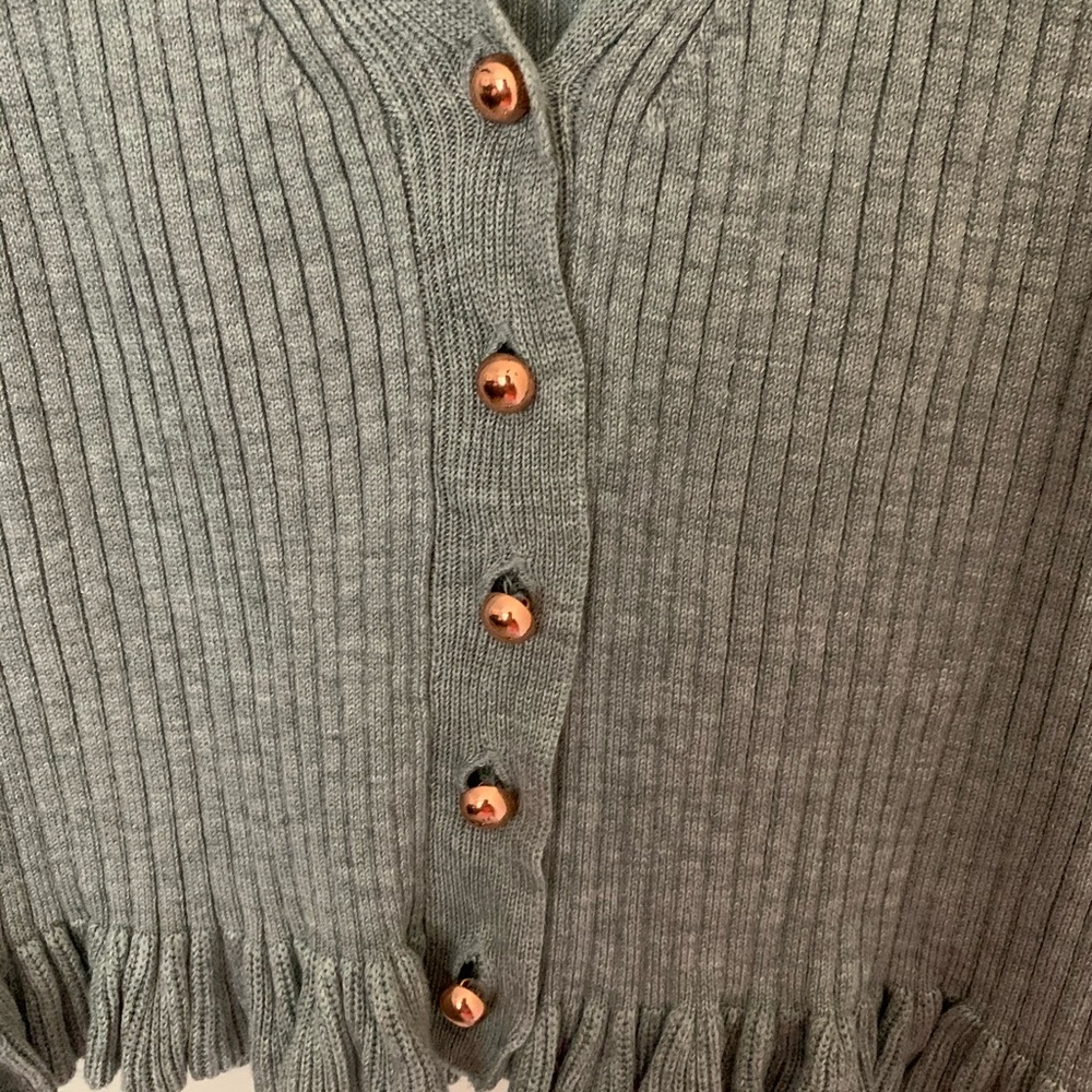 ✨SOLD✨ Venus Ruffle Detail Cardigan - Picture 12 of 13